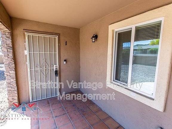 4th image of 2204 W Campbell Ave #1