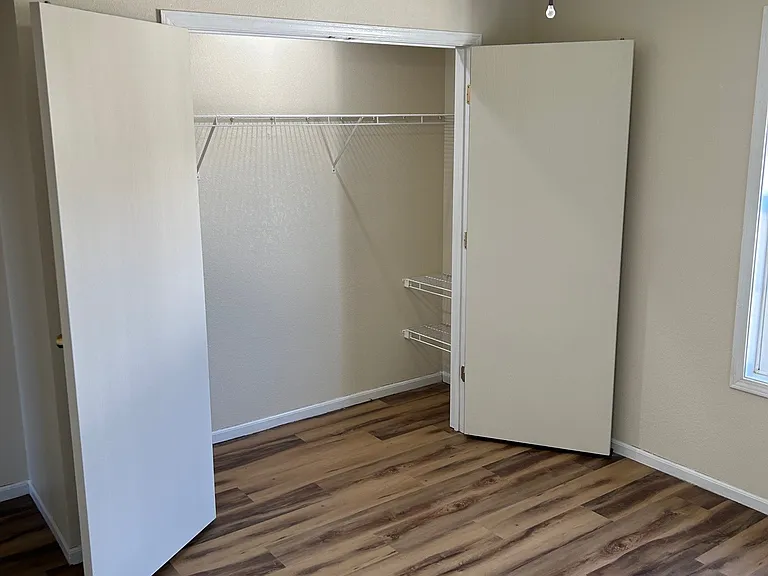 6888 Boston Dr — Photo 13