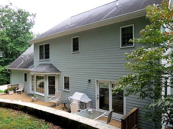 5th image of 3115 Lockwood Dr