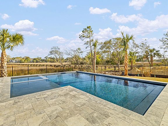 4th image of 118 Collins Hill Ln