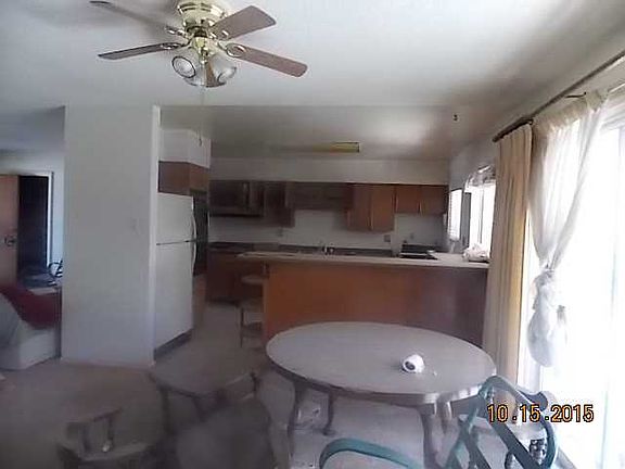 4th image of 3302 Diamond Ave