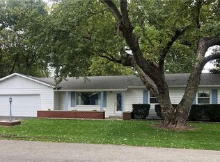 101 Burris St, Catlin, IL 61817