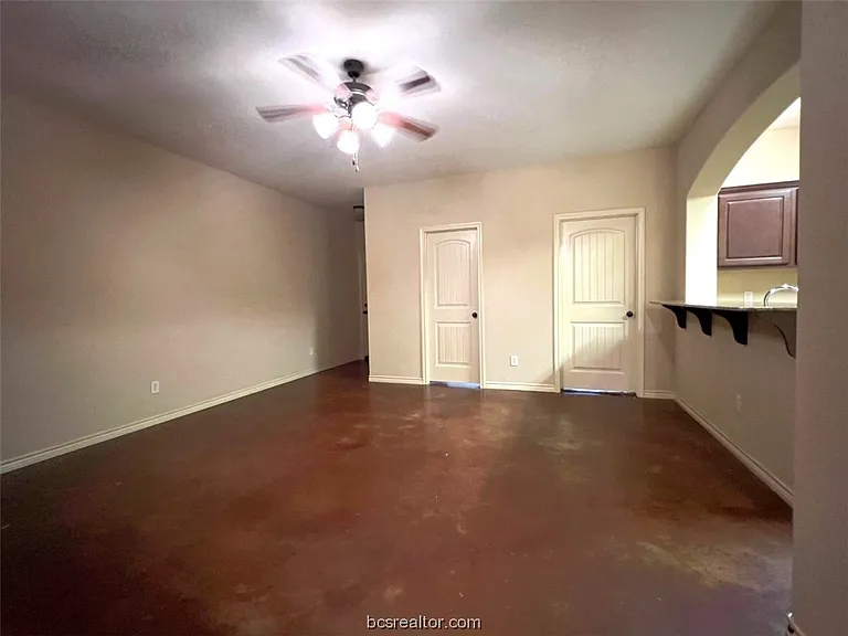 3339 General Pkwy — Photo 4