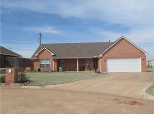 200 W Mitchell Dr, Kingfisher, OK 73750