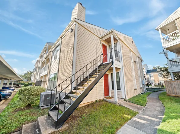 2750 Holly Hall St APT 1510, Houston, TX 77054