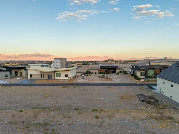 3051 S Formula Ct, Pahrump, NV 89048