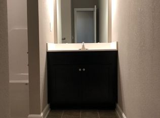 10808 Westover Rd, Peculiar, MO 64078