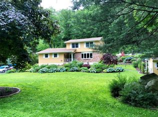 31 Knollwood Ln, Cold Spring, NY 10516