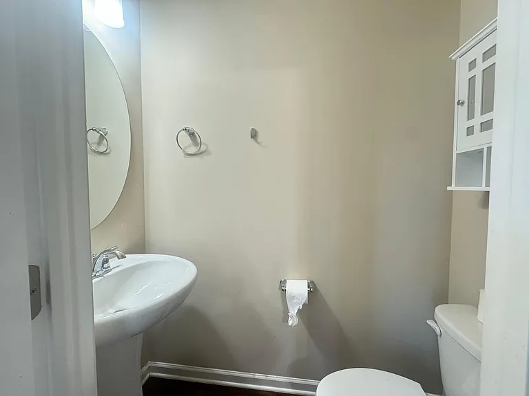 1103 Myers Point Dr — Photo 10
