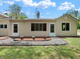 1442 Territorial Hwy, Cottage Grove, OR 97424