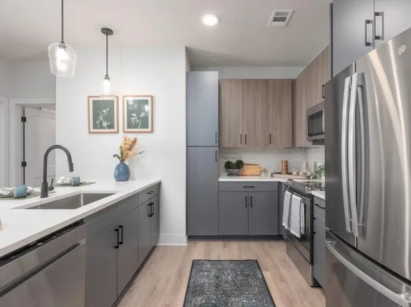 1400 Laurel Crossing Pkwy, Buford, GA