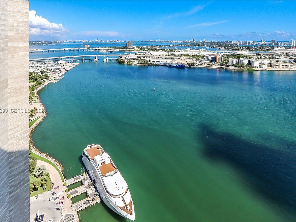 1st image of 335 Biscayne Blvd #3510