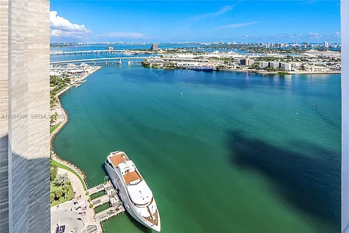 335 Biscayne Blvd Photo 1