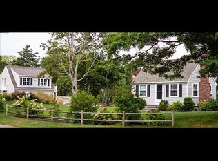 4 Foster Rd, Hyannis, MA 02601
