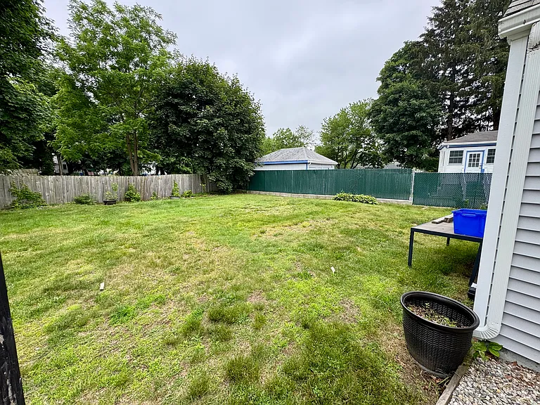 26 Fairview Ave — Photo 29
