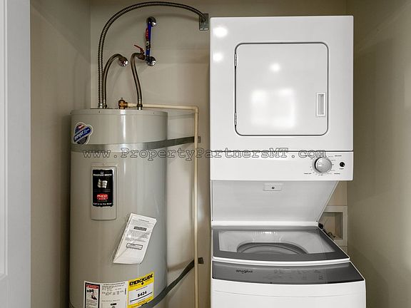 4th image of 97 W Jefferson Ave #46
