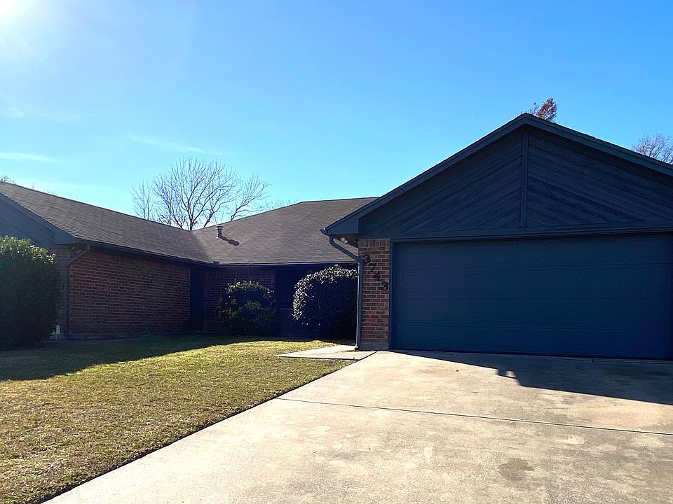 1st image of 3743 Northridge Dr