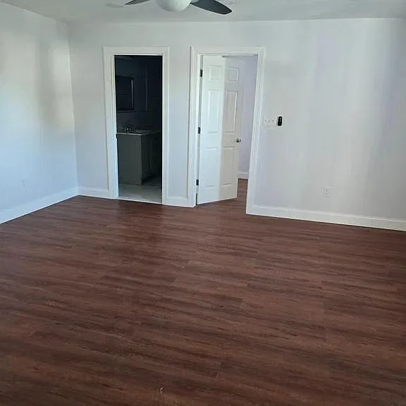 5927 Ridge Ave #1R — Photo 6