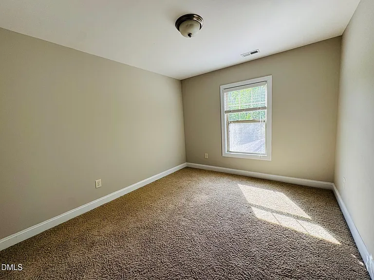 3913 Wedonia Dr — Photo 20