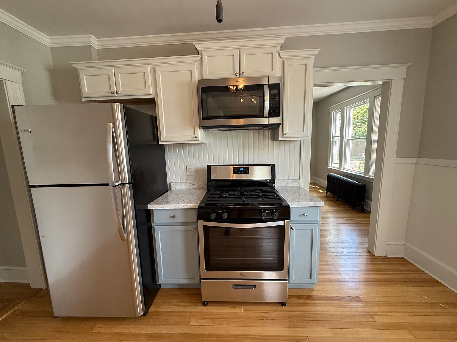 2 bed, 1300 sqft, $1,850 — Photo 2