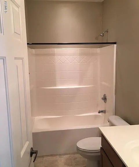 17730 W Banff Ln — Photo 21