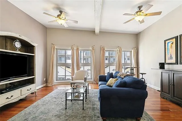 333 Julia St #509 — Photo 3