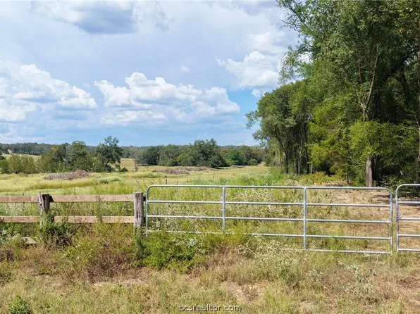 Off Dam #312, Caldwell, TX 77836