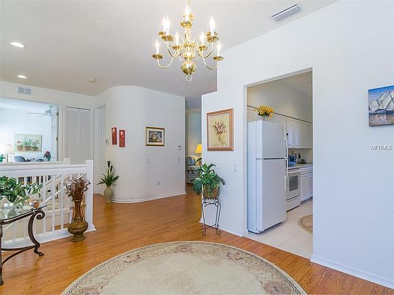 5th image of 7090 Prosperity Cir #1105