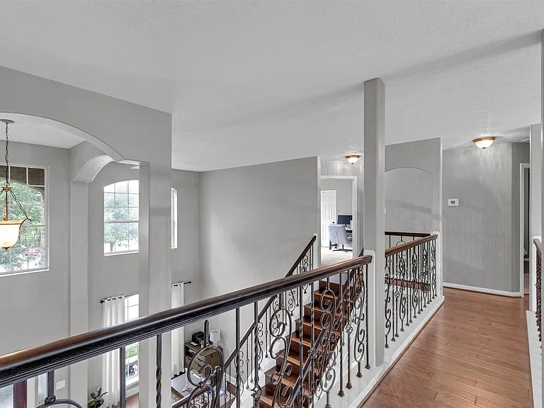 3002 E Lake Falls Cir — Photo 33
