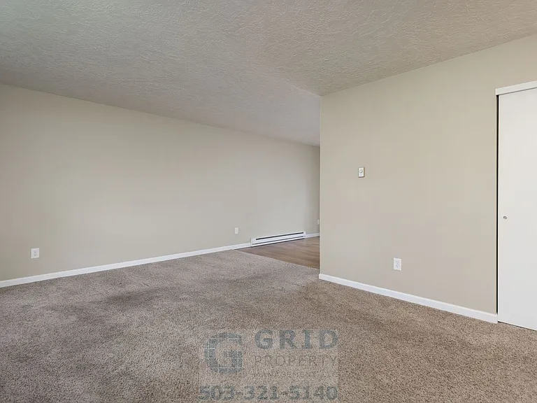 5105 SE Stark St #A — Photo 4