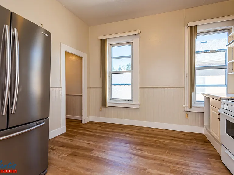 777 State St #B — Photo 3