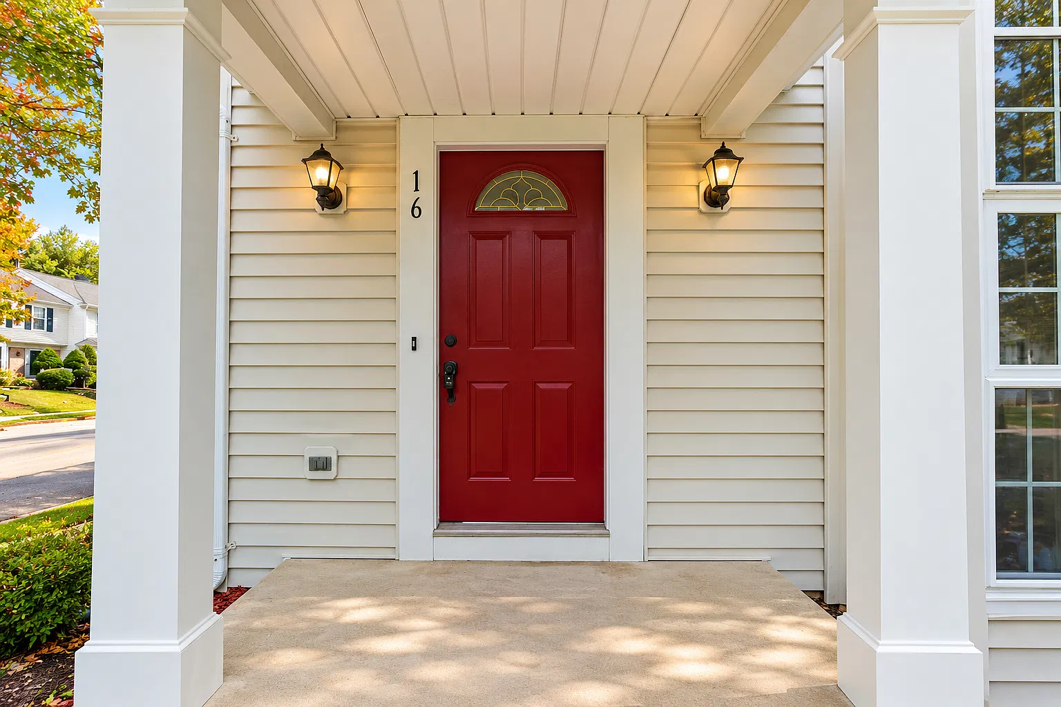 3 bed, 3.5 bath, 1850 sqft, $3,000 — Photo 2