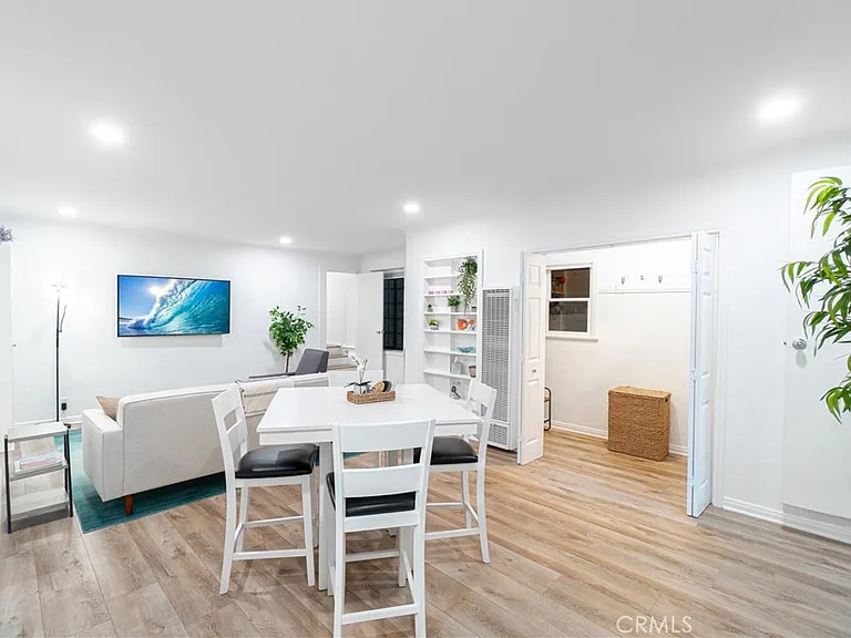 3430 Hermosa Ave — Photo 10