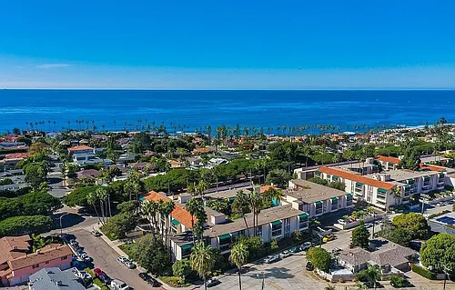 6455 La Jolla Blvd Photo 1