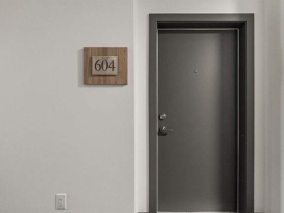 3rd image of 2760 Olalla Rd #604
