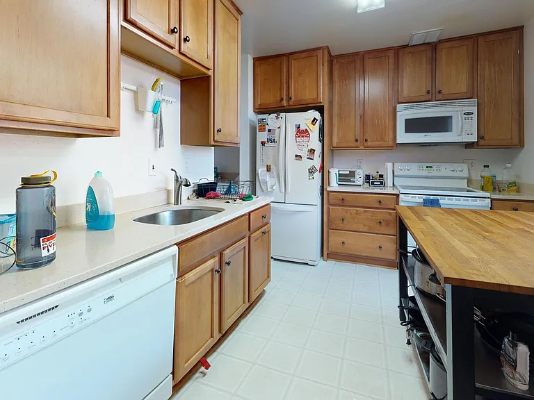 1601 S Hayes St #2 — Photo 28