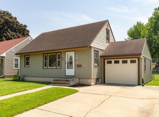 2010 E Oakland Ave, Austin, MN 55912