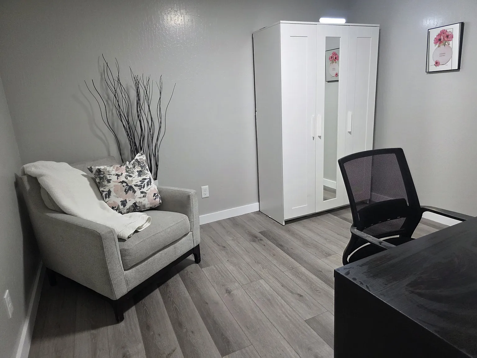 1 bed, 800 sqft, $2,450 — Photo 2
