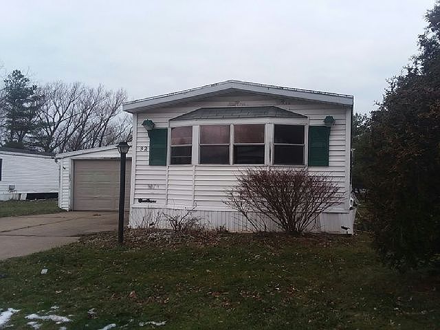 1st image of 32 W Canyon Dr #378