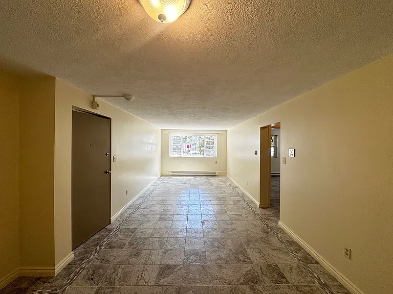 21 Franklin St #1 — Photo 7