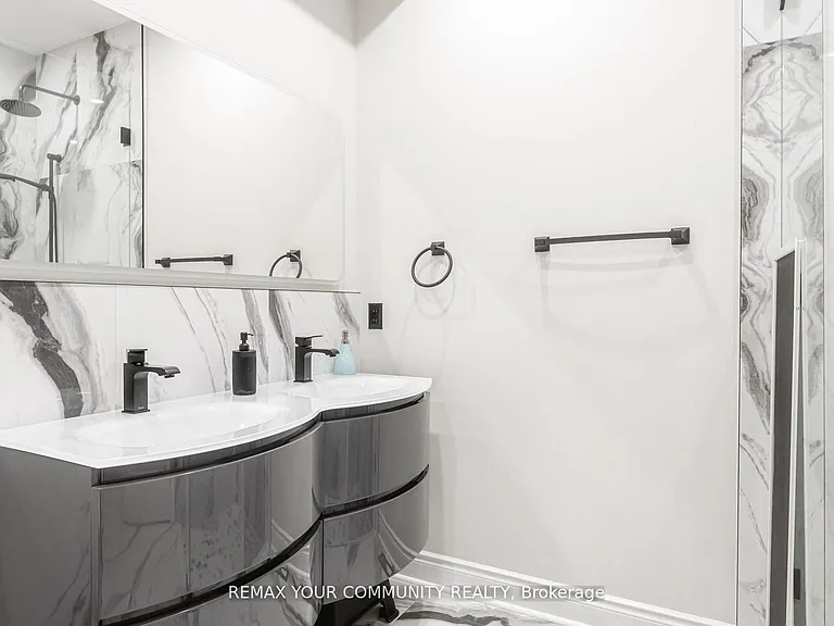 65 Bristlewood Cres — Photo 26