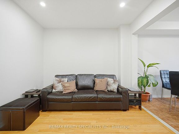 4th image of 44 Galtee Rd
