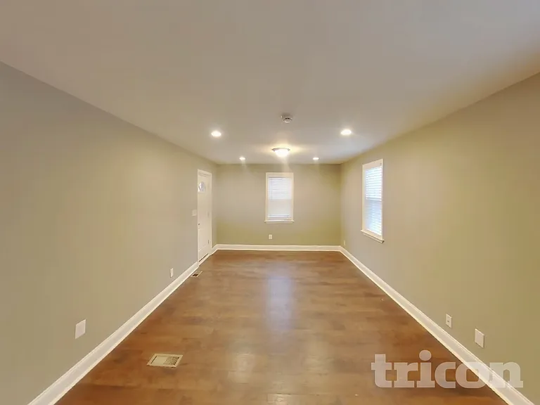 3017 Lavender Ave — Photo 3