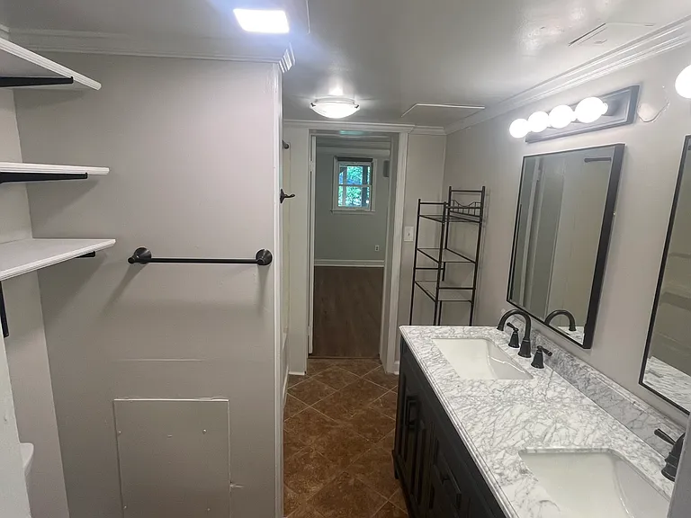 1732 Ridgeway Ave NW #A — Photo 16