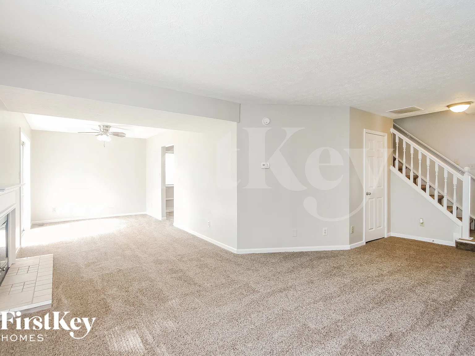 3 bed, 3.0 bath, 1440 sqft, $1,660 — Photo 4