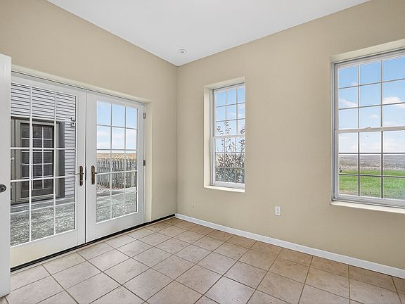 4th image of 1571 Quill Ave