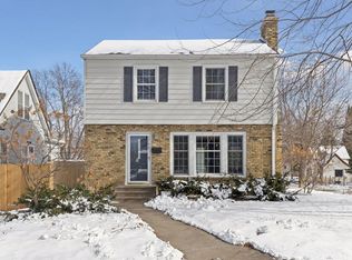 3700 Thomas Ave N, Minneapolis, MN 55412