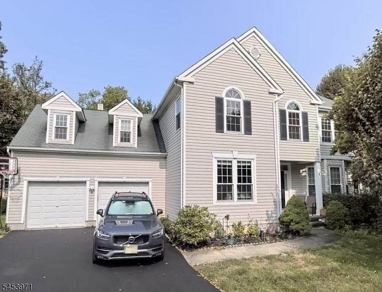 1st image of 4 Revere Dr