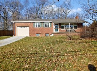 2038 E Deep Run Rd, Manchester, MD 21102