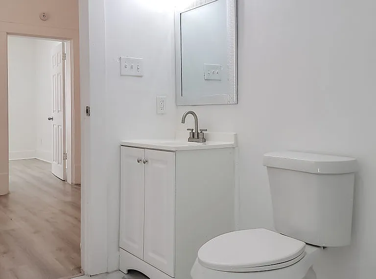 121 W Moore St #101 — Photo 15
